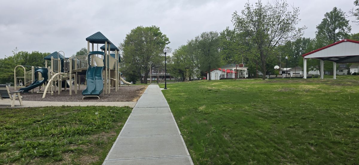 picture of park sidewalk